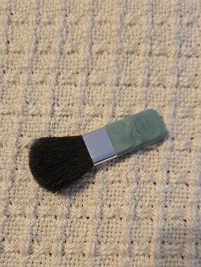 New 2.5 Inch Compact Blush Brush